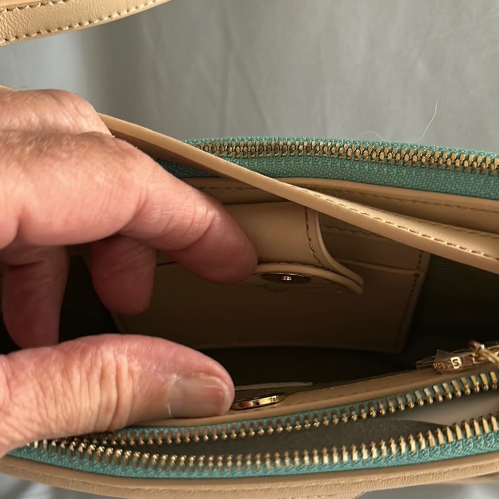Spartina 449 Tan and Green Botanical Crossbody Bag - Picture 6 of 7